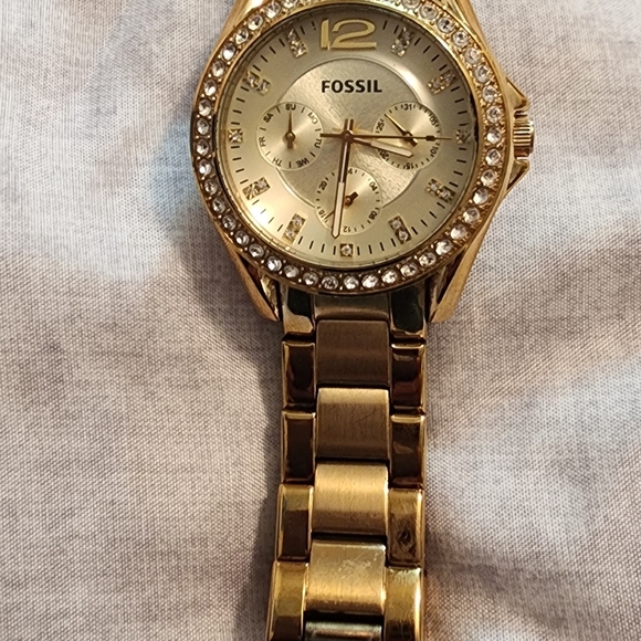 Womens Fossil Riley Gold Crystal Watch ES204 Multifunctional - Picture 9 of 9